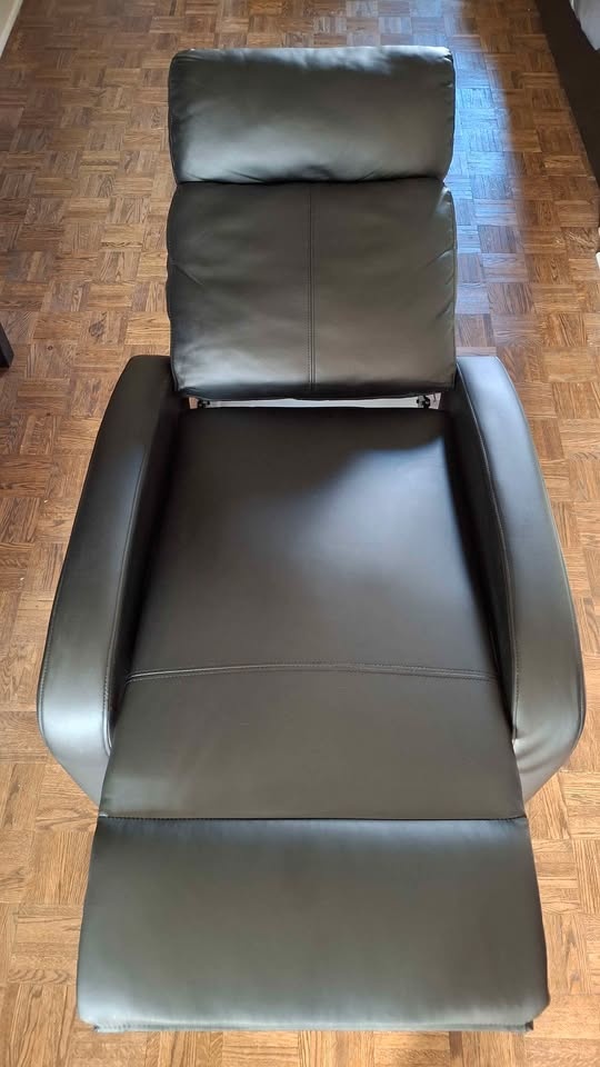 Recliner Chair - photo 5