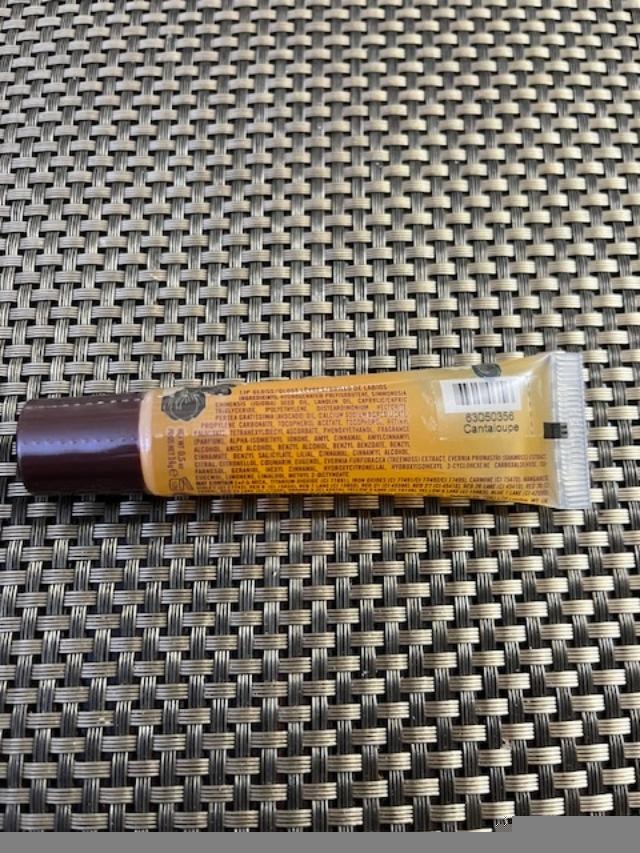 Lip Gloss - Hollister (New and Sealed) - photo 2