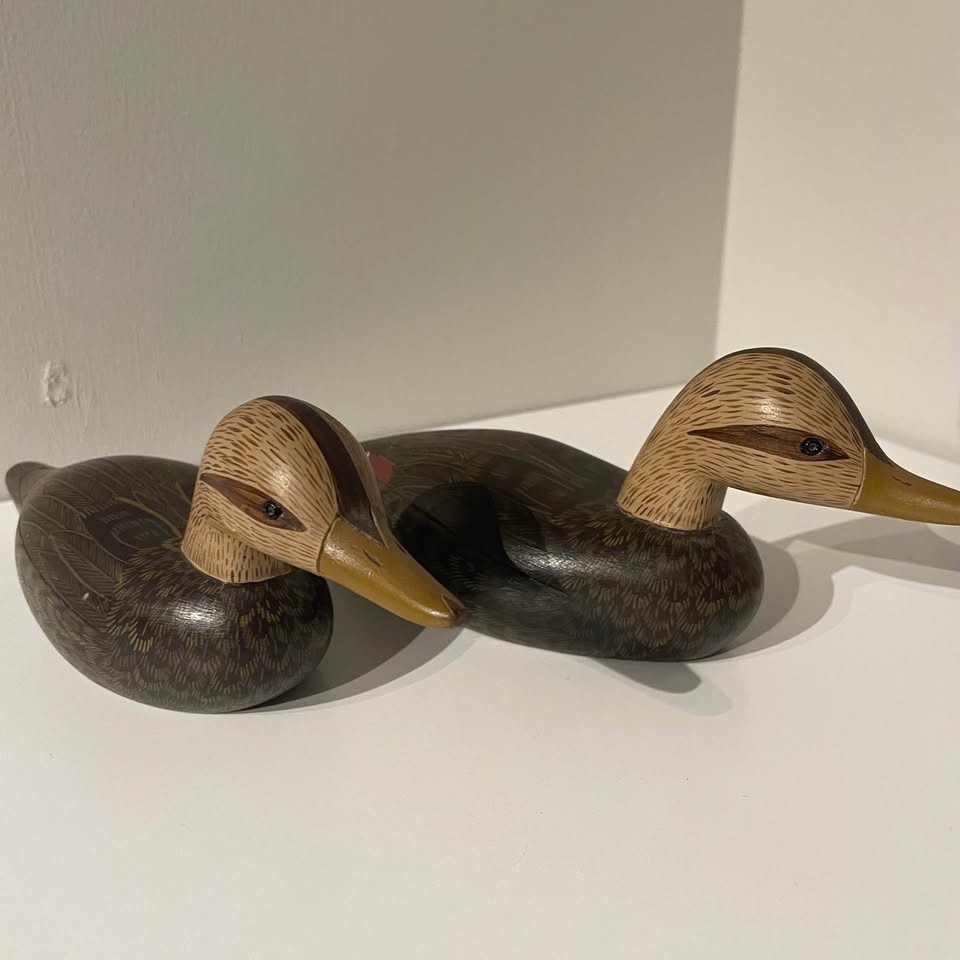 Pair of Vintage American Black Duck Decoys - photo 3