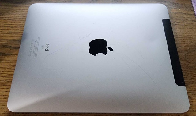 Apple iPad 1st Gen - 64GB - photo 4