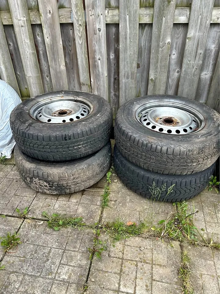 225/70R16 Firestone Winterforce Winter Tires with Rims thumbnail
