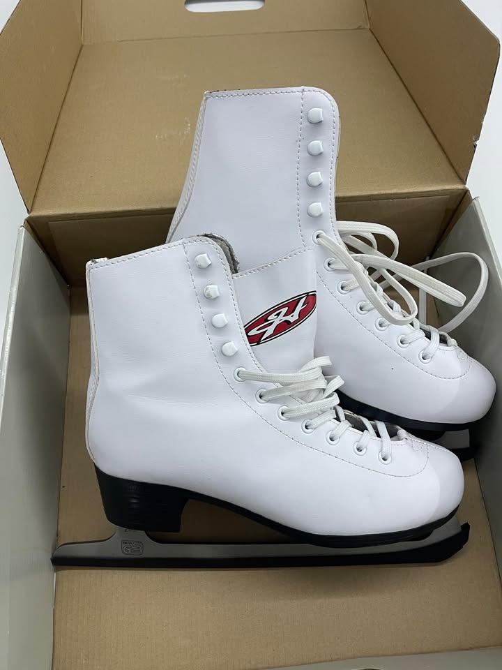 Hespeler - Ladies Senior Figure Skate - White - Size US 6