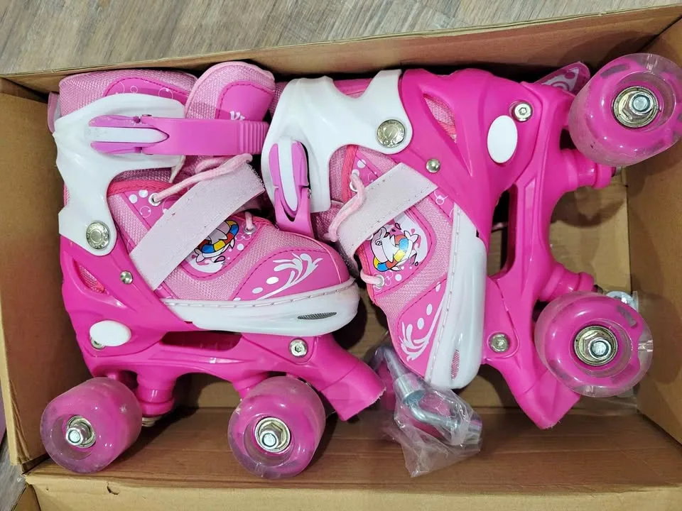 Adjustable Roller Skates thumbnail