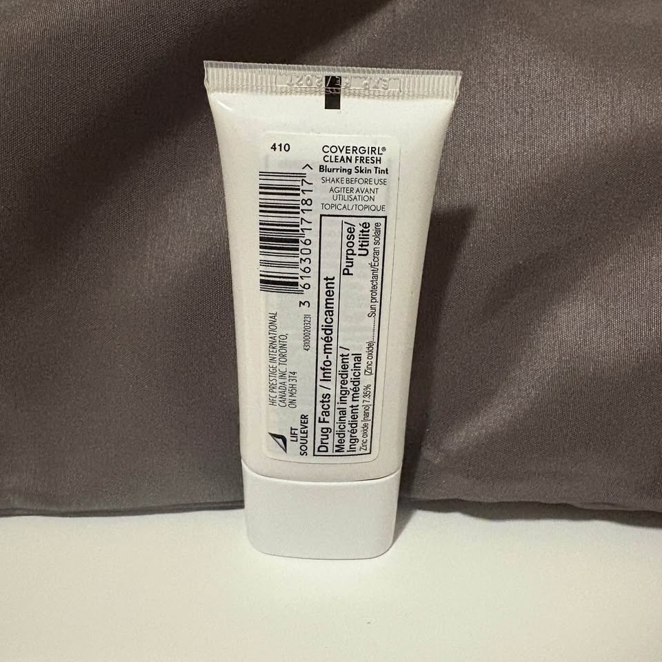 Covergirl Clean Fresh Blurring Skin Tint - 410 Fair Neutral - photo 2