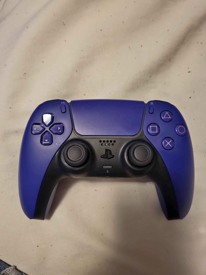Purple PS5 Controller