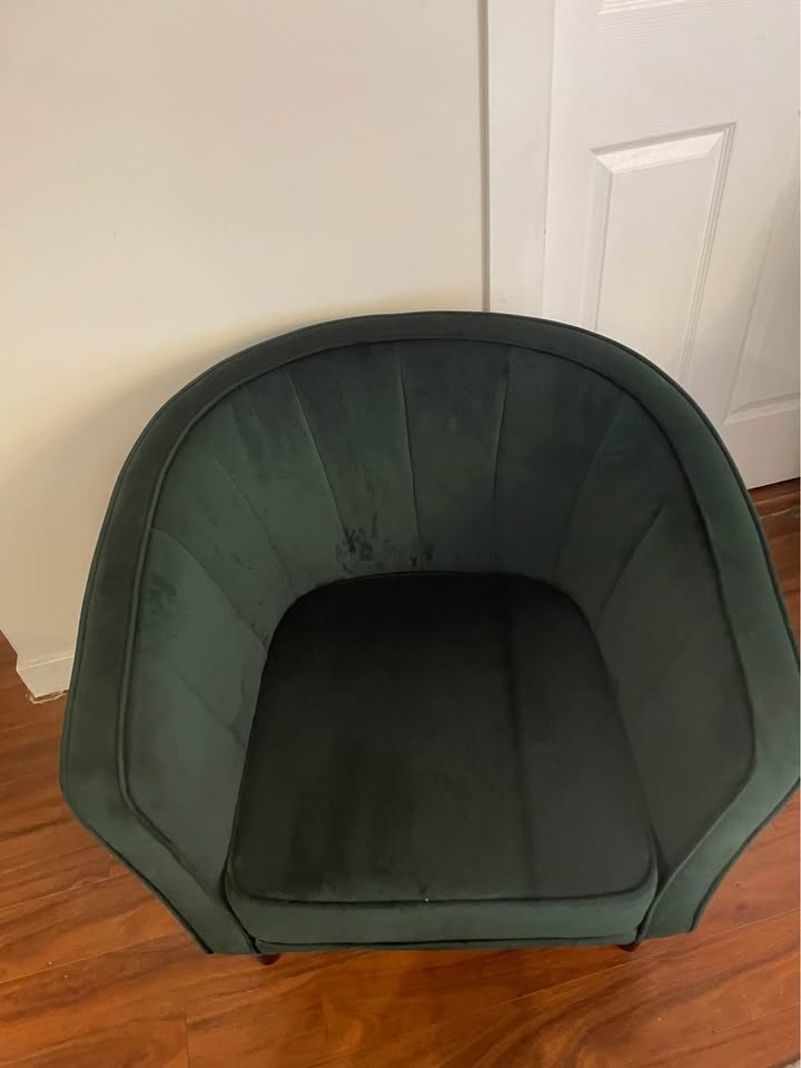 Green Velvet Accent Chair - photo 2