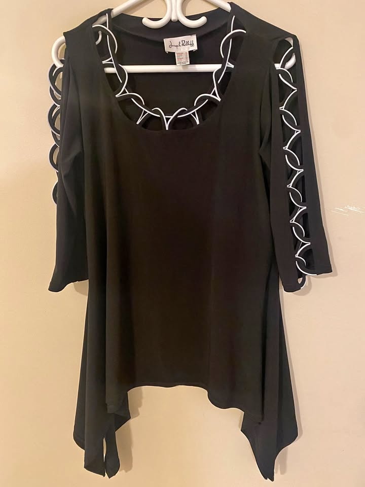 Joseph Ribkoff Black Top – Women’s Size 10