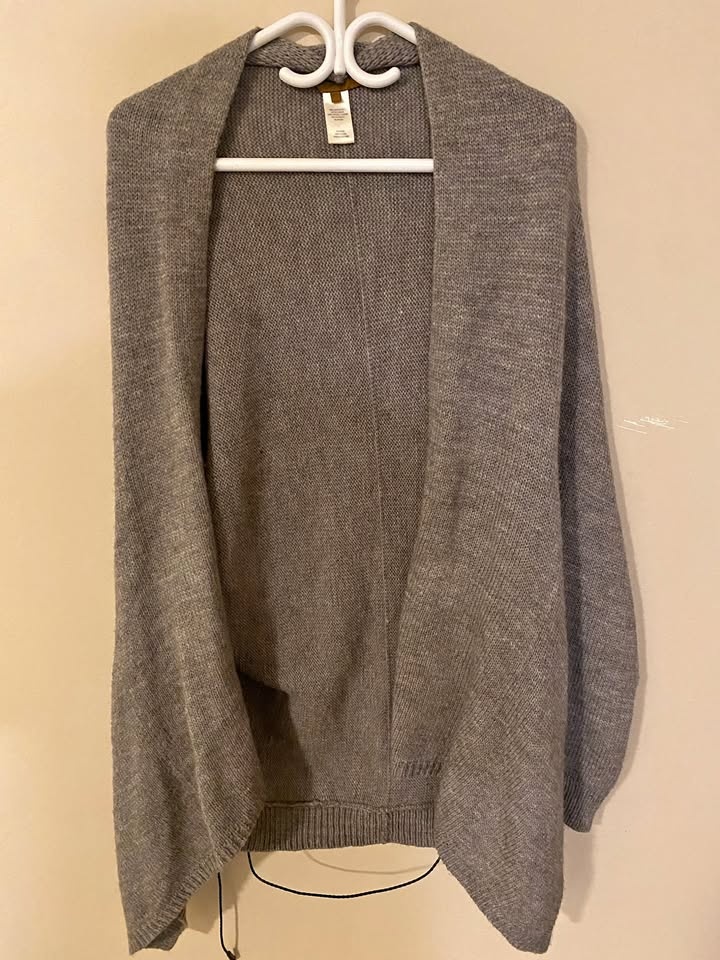Cassis Grey Open Cardigan – Women’s Medium