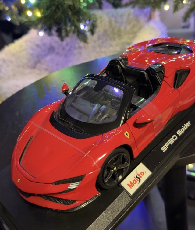 Ferrari SF90 Spider Special Edition - photo 2