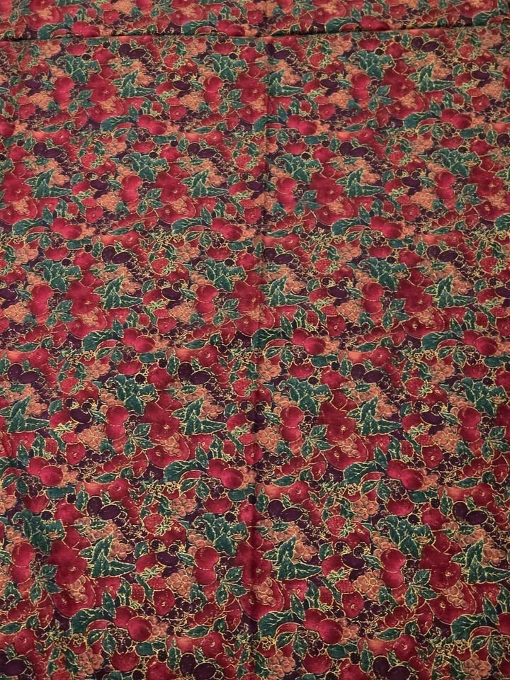 Rich Fruit Christmas Quilting Cotton - 4.2 Meters - photo 4
