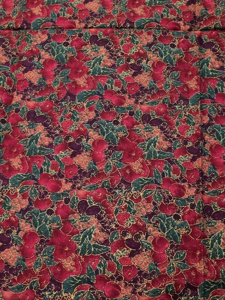 Rich Fruit Christmas Quilting Cotton - 4.2 Meters - photo 5