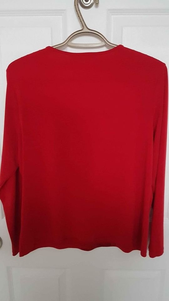 Women's Tanjay Red Size Medium Petite Length long sleeved top - photo 2