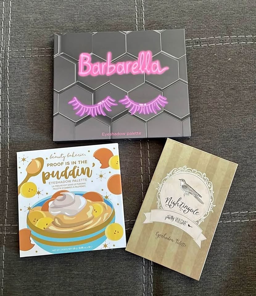 Eyeshadow bundle
