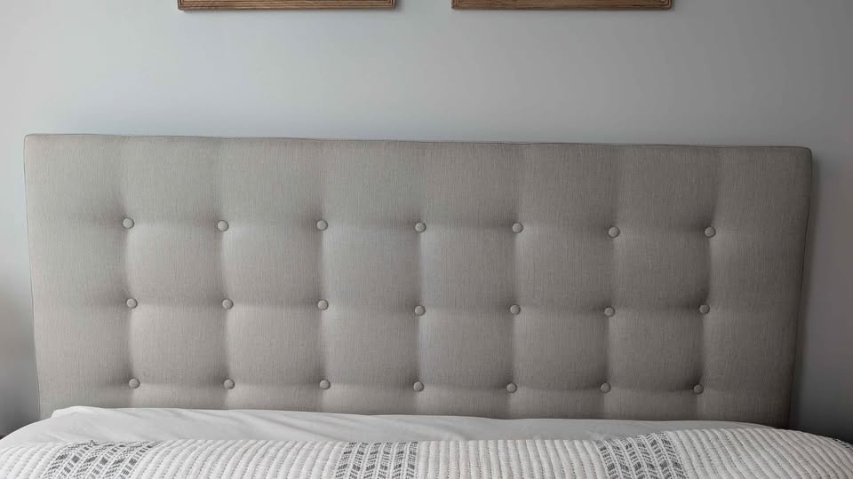 Solid Wood Queen Bedframe Upholstered Headboard + FREE queen mat - photo 4