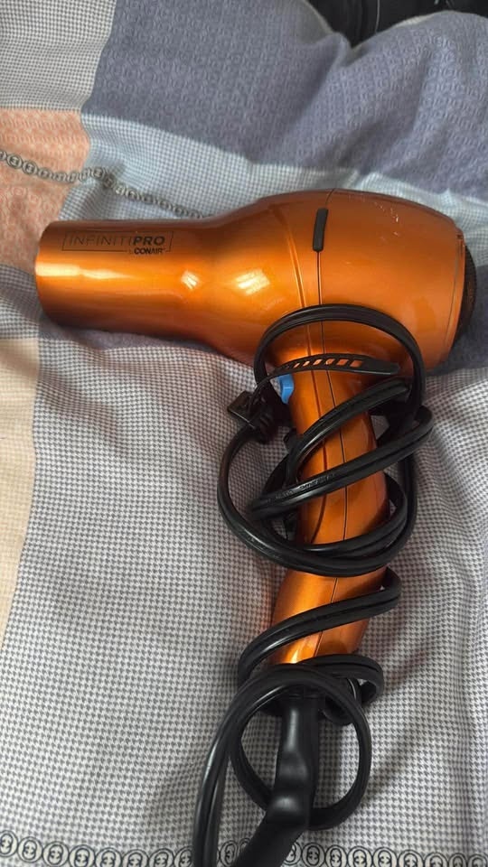 Conair Hair Dryer - photo 3