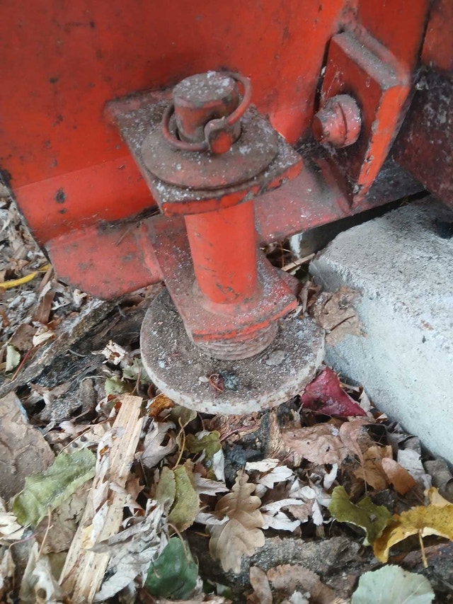 4 way snow plow Kubota L2061B - photo 5