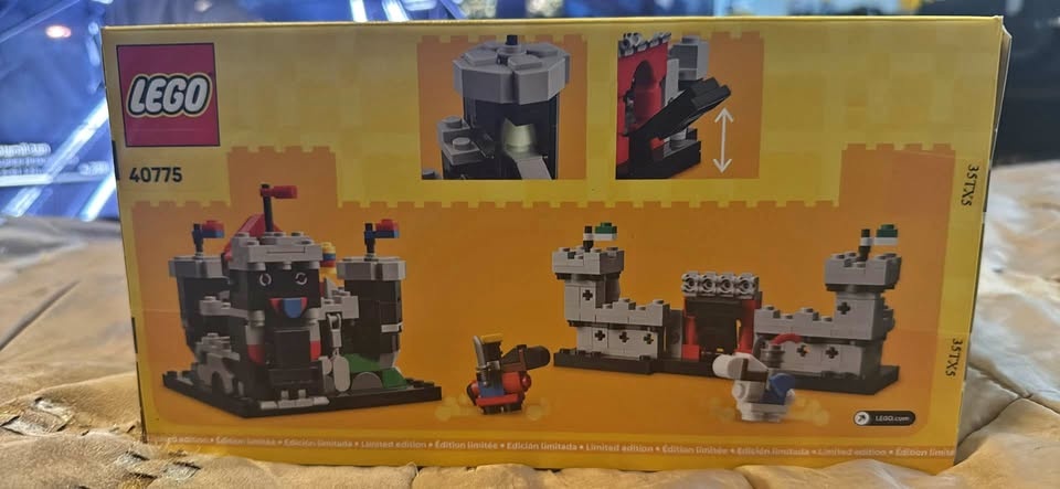 Lego Mini Knight’ Castle