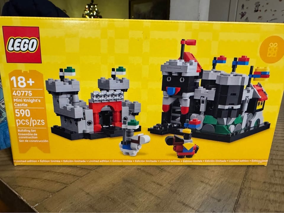 Lego Mini Knight’ Castle - photo 2