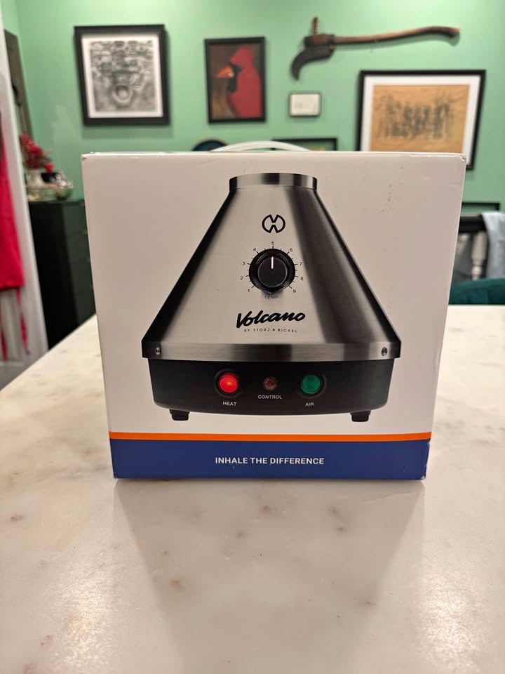 Volcano Classic Vaporizer — new in box