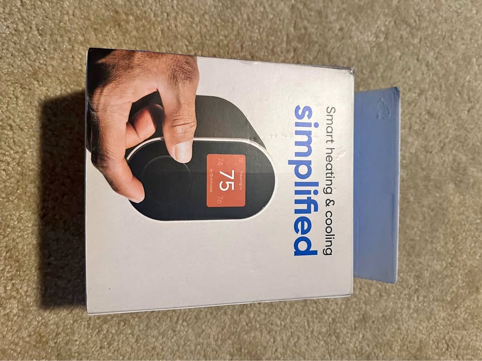Wyze smart thermostat