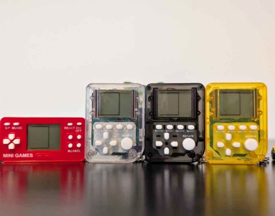 Mini Retro Game Keychain 🎮 | Stress-Relief Fidget