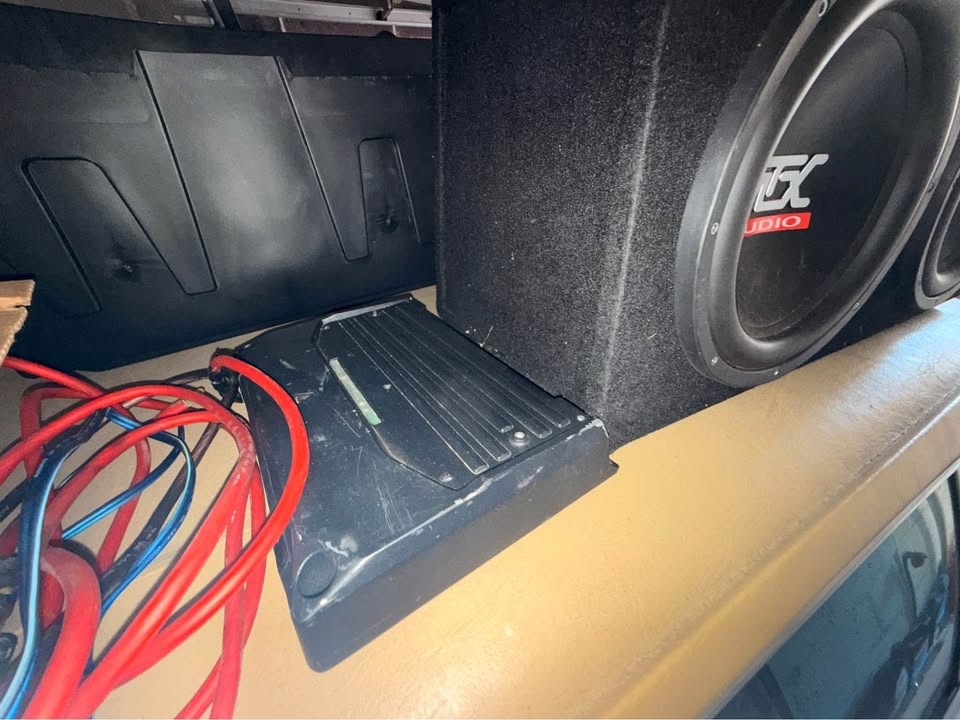 Boom box with amp - photo 2