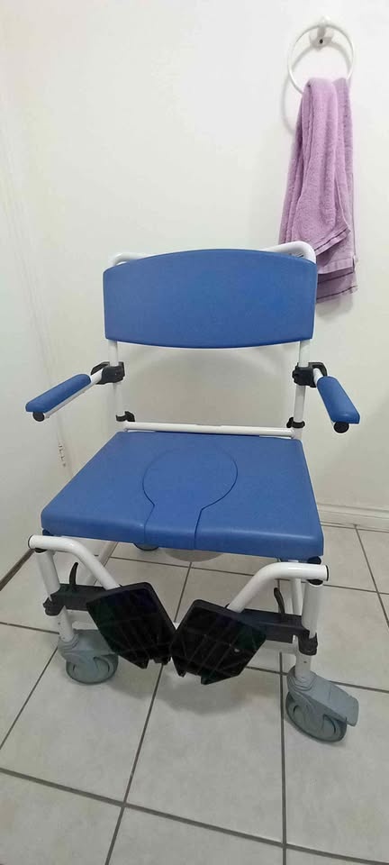 Shower chair #gifting