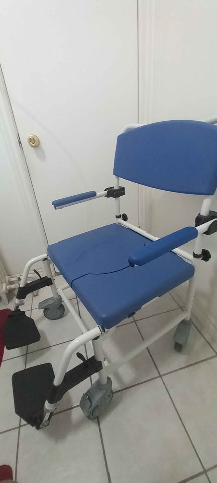 Shower chair #gifting - photo 2