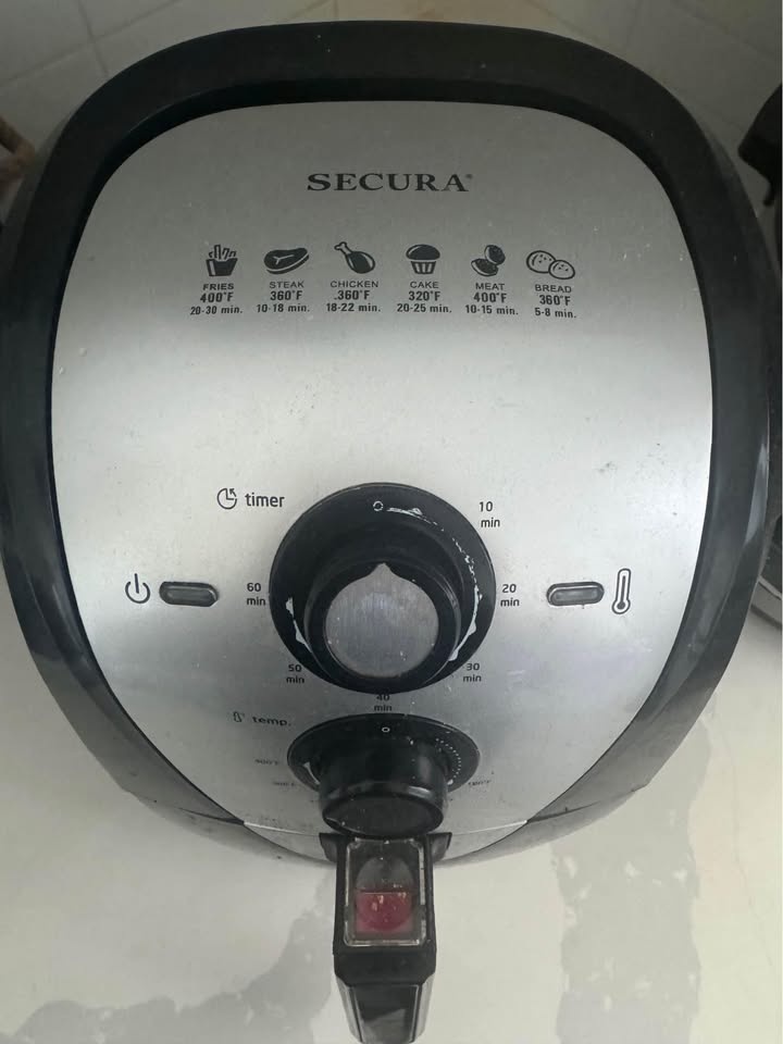 Air fryer - photo 2