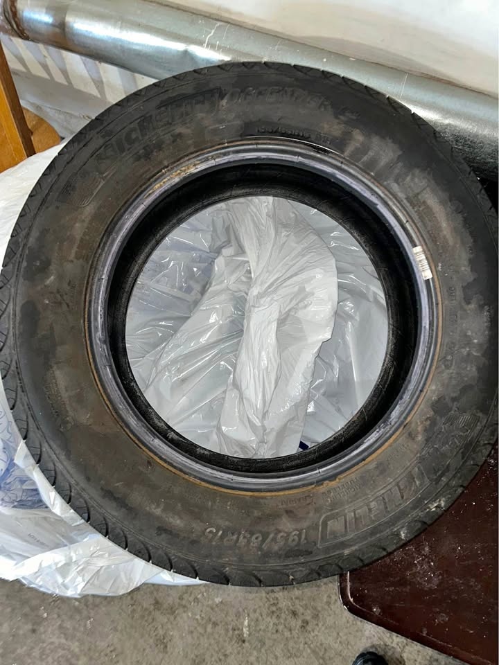 1 Michelin All Season Tires 195/65/15