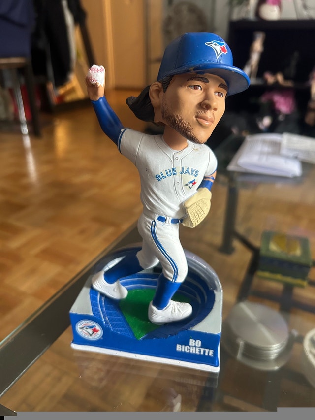 Toronto Blue Jays BoBichette "stadium" Bobblehead - photo 2