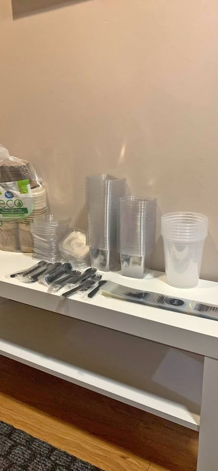 Food selling plastic containers- bundle