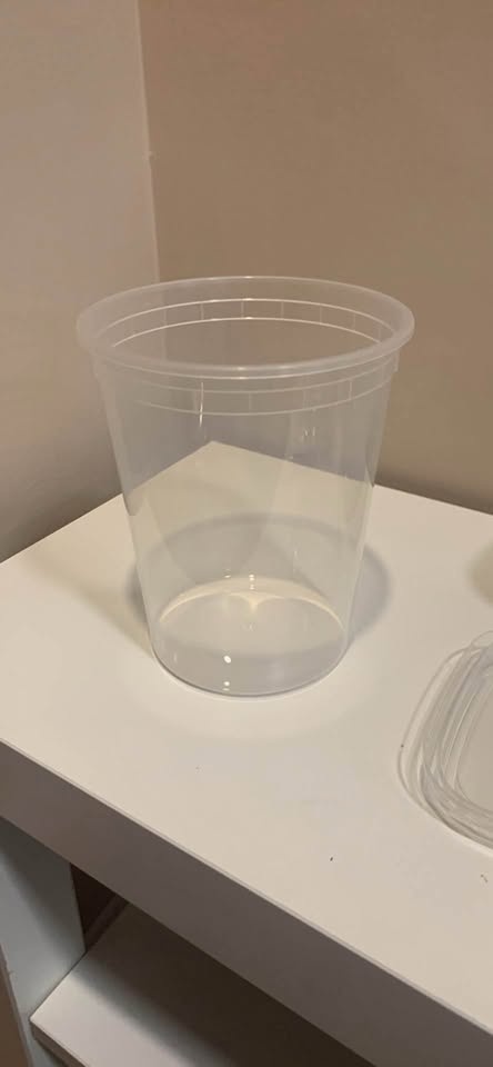 Food selling plastic containers- bundle - photo 4