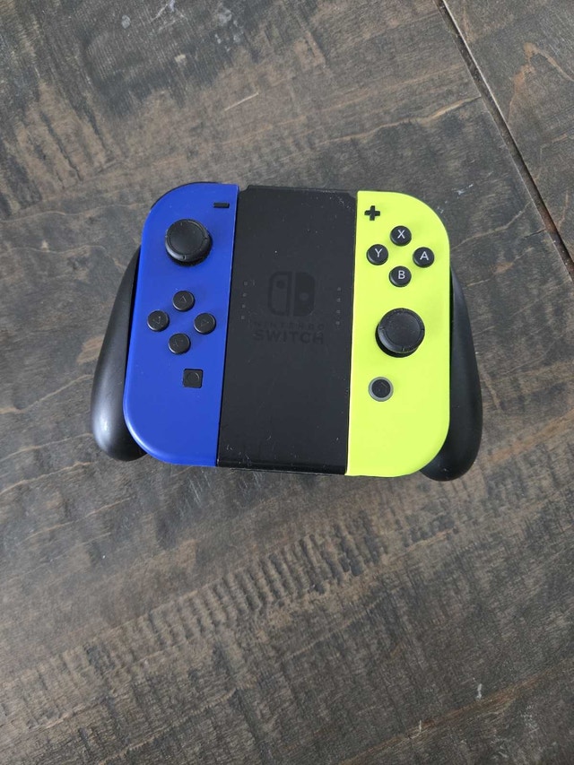 Nintendo Switch + Extras - photo 5