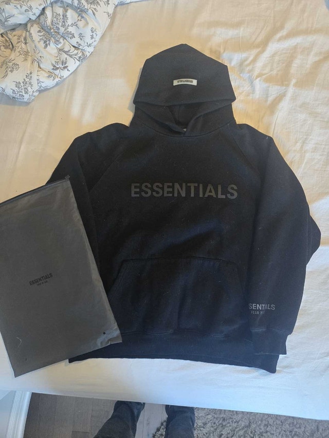 essential hoodie black, medium