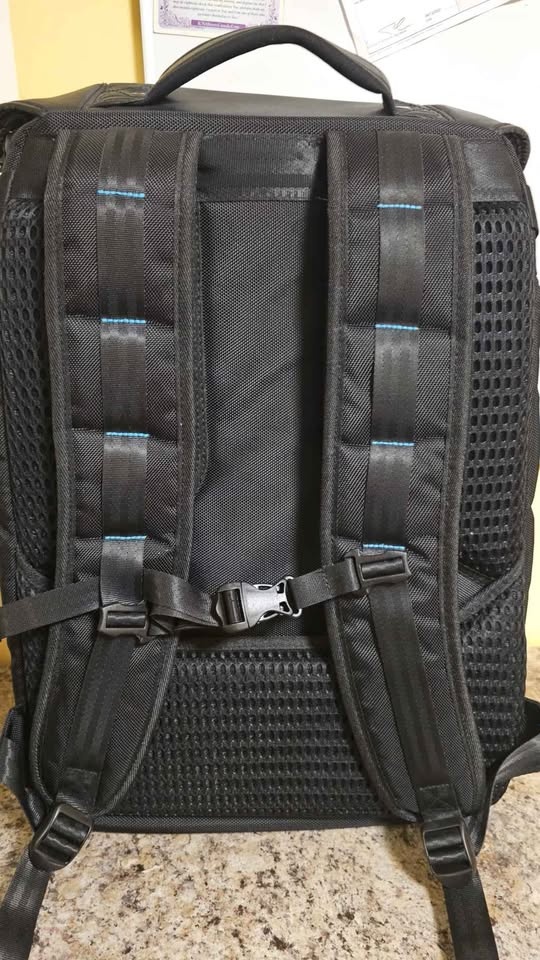 Predator Gaming back pack - photo 4