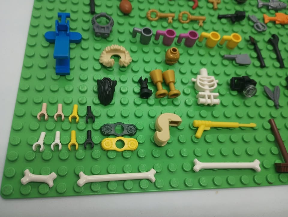Lot of Lego Minifig Parts and Accessories - photo 2