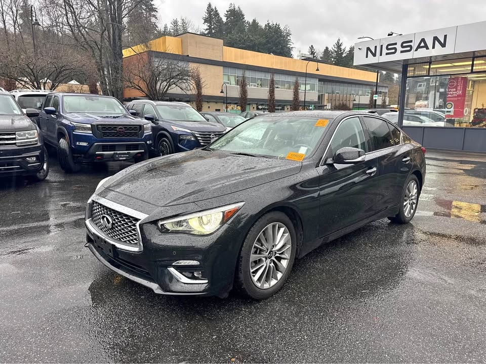 2023 Infiniti q50 luxe awd