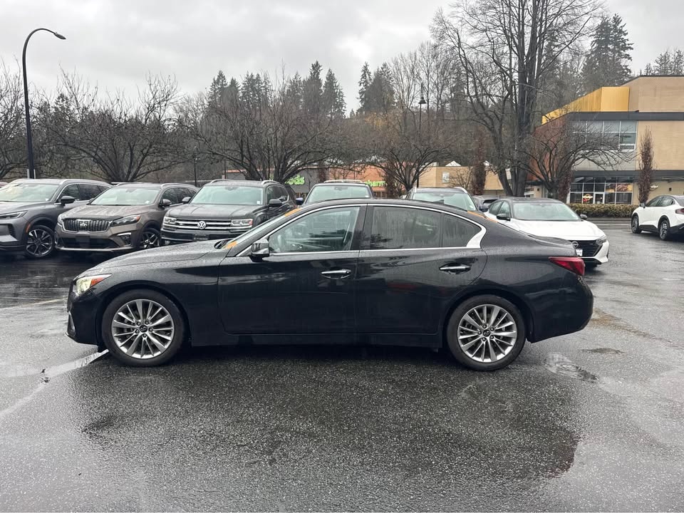 2023 Infiniti q50 luxe awd - photo 2