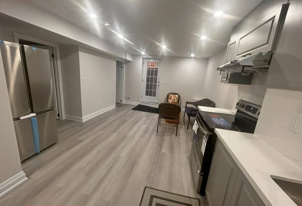 2 Beds 1 Bath Apartment