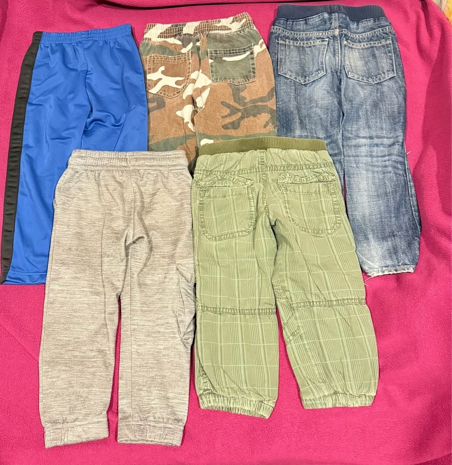Kid’s Pants 5/lot - photo 2