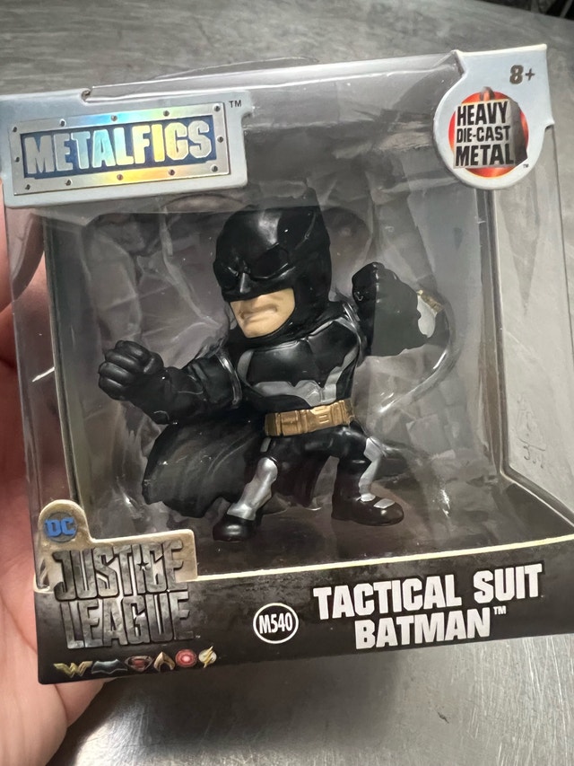 Jadatoys - Metalfigs - Tactical Suit Batman