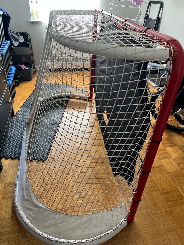 hockey net 72” heavy duty - photo 2