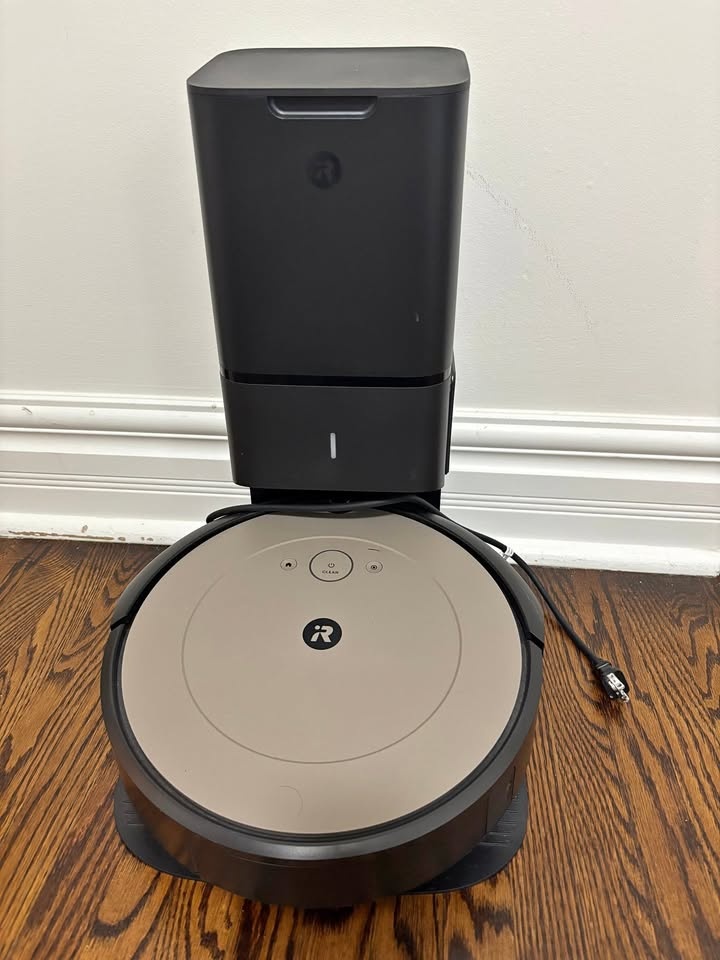 Barely Used iRobot Roomba