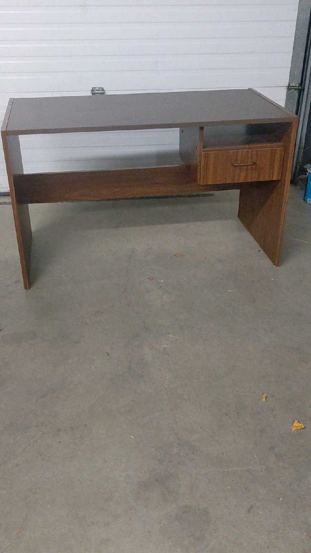 Solid desk - photo 2