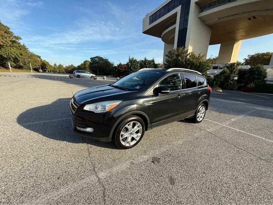 2014 Ford Escape Titanium Sport Utility 4D - photo 2