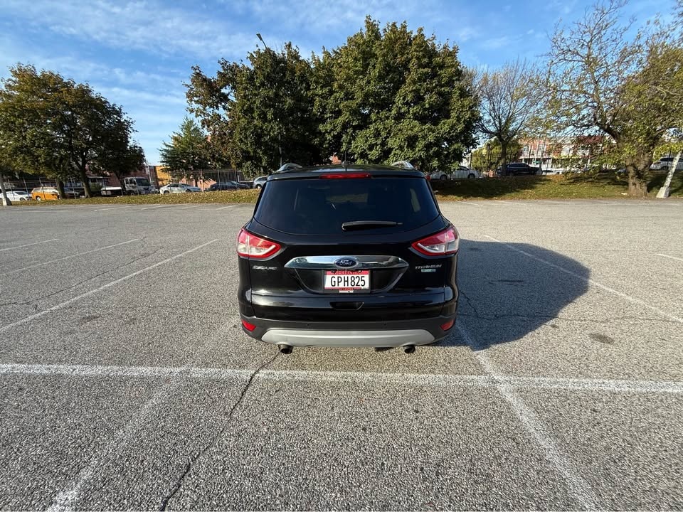 2014 Ford Escape Titanium Sport Utility 4D - photo 4