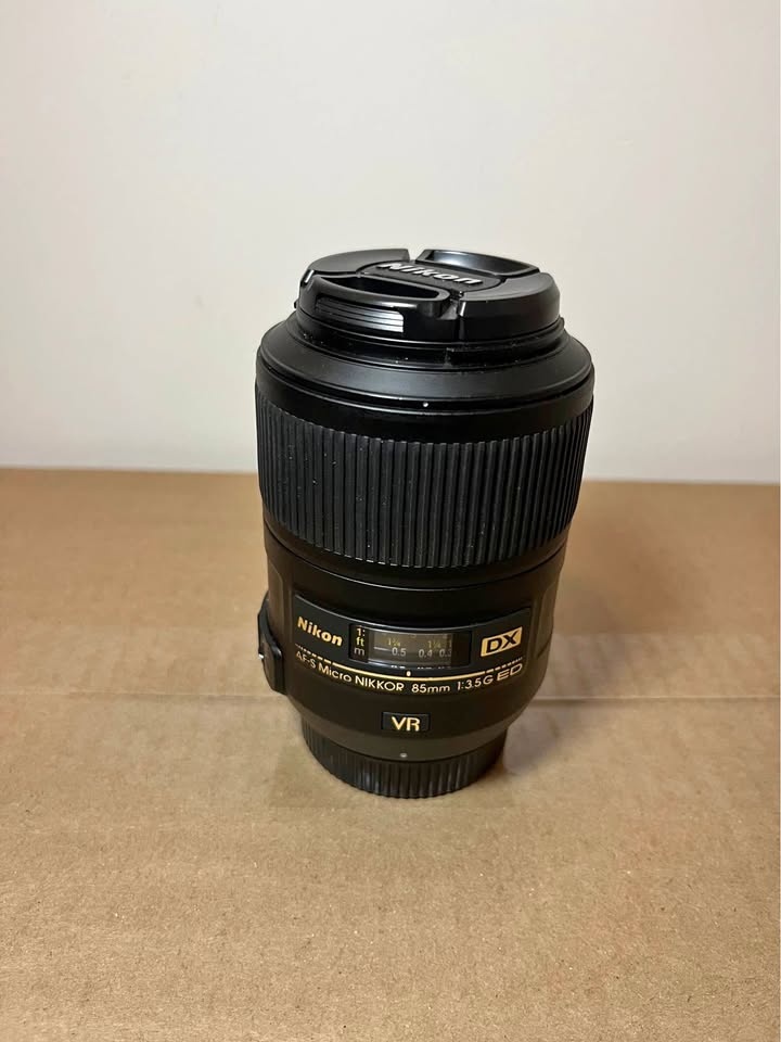 Nikon 85mm f/3.5G DX Micro VR – 1:1 Macro