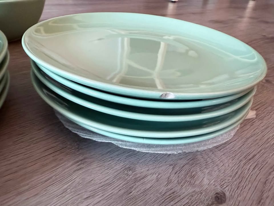 15-piece IKEA dinnerware set - photo 2