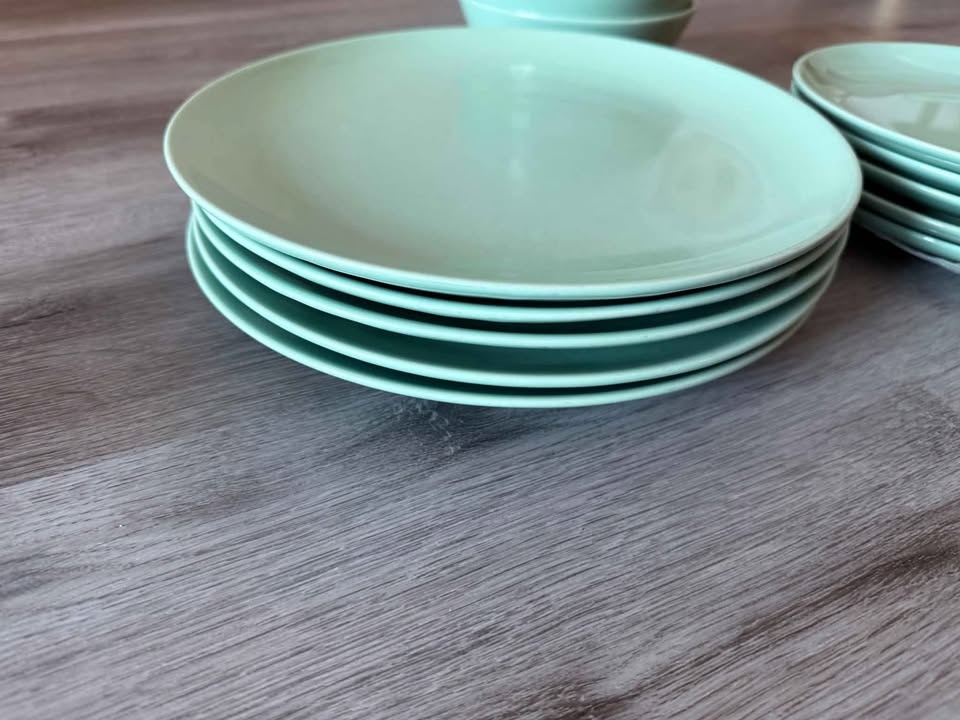 15-piece IKEA dinnerware set - photo 4
